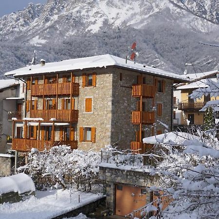 B&B Da Pieri San Giovanni Bianco Exterior foto